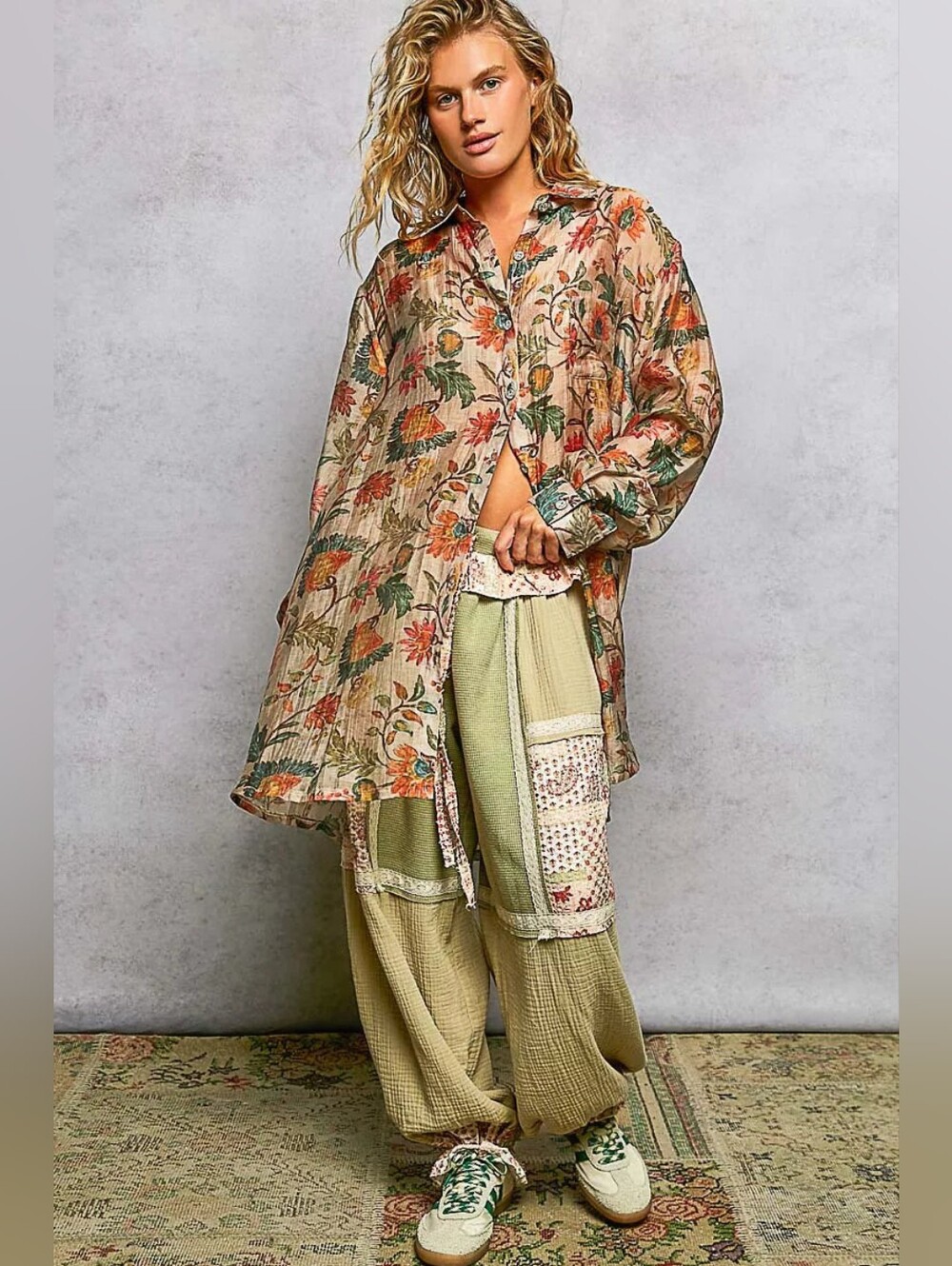 POL Bohemian Floral Print Metal Button Down Long Sleeve Shirt - Multicolor Sz S